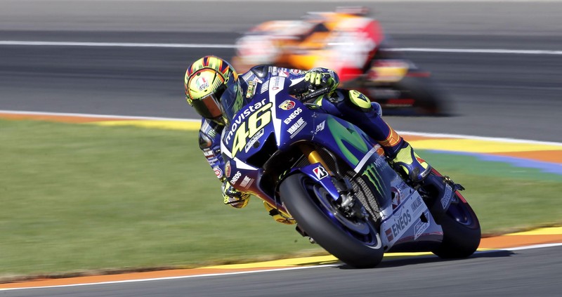 Valentino Rossi, în cursă. Foto: EPA