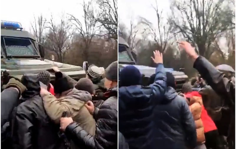 VIDEO | Cu mâinile goale în fața tancurilor rusești. Curajul ucrainenilor care au încercat să oprească o coloană de blindate
