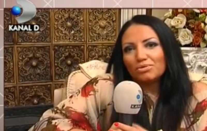 Larisa Oprea: "Când m-am căsătorit cu Alin m-am căsătorit şi cu Tavi"