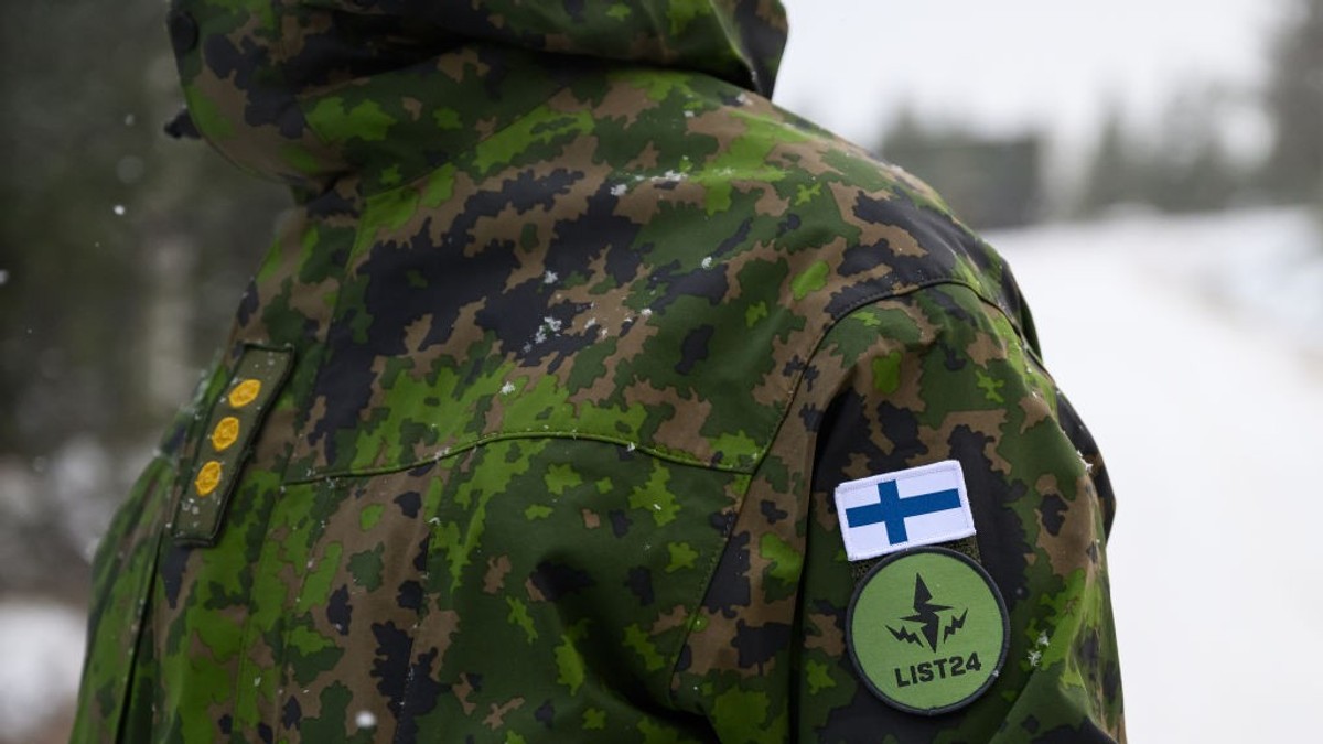 Soldat finlandez în timpul unui exercițiu nuclear la Rovaniemi. Imagine cu caracter ilustrativ Sursa foto: GettyImages