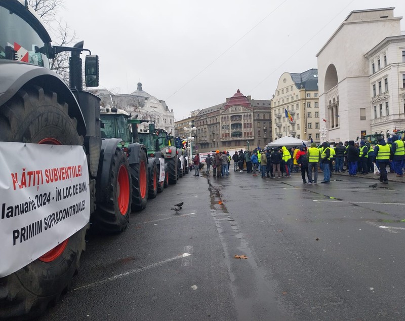 Protestele fermierilor și transportatorilor, ziua 10: Traficul a fost blocat pe Autostrada București-Ploiești. Nicușor Dan anunță cum se va desfășura manifestația din București