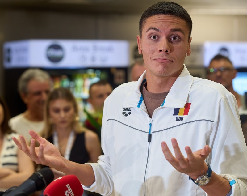 Răspunsul oferit de David Popovici după ce a fost întrebat dacă se retrage din sport: „Veți afla de la mine”