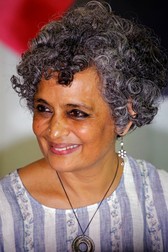 Arundhati Roy. Foto: EPA