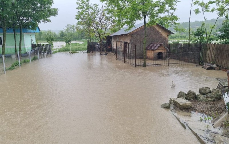 Cod galben de inundații în 15 județe, până joi. Harghita și Covasna, în pericol