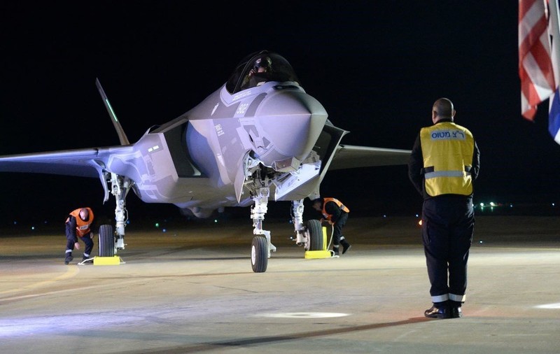 Două avioane „invizibile” F35 au fost detectate cu un radar german la o fermă de cai lângă Berlin, susține producătorul aparatelor