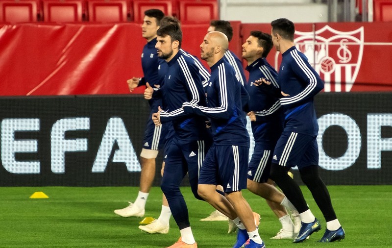 UEFA anchetează clubul Qarabag, după ce un oficial al grupării azere a postat un mesaj revoltător pe Facebook: “Trebuie să omorâm toți armenii: copii, femei, bătrâni”