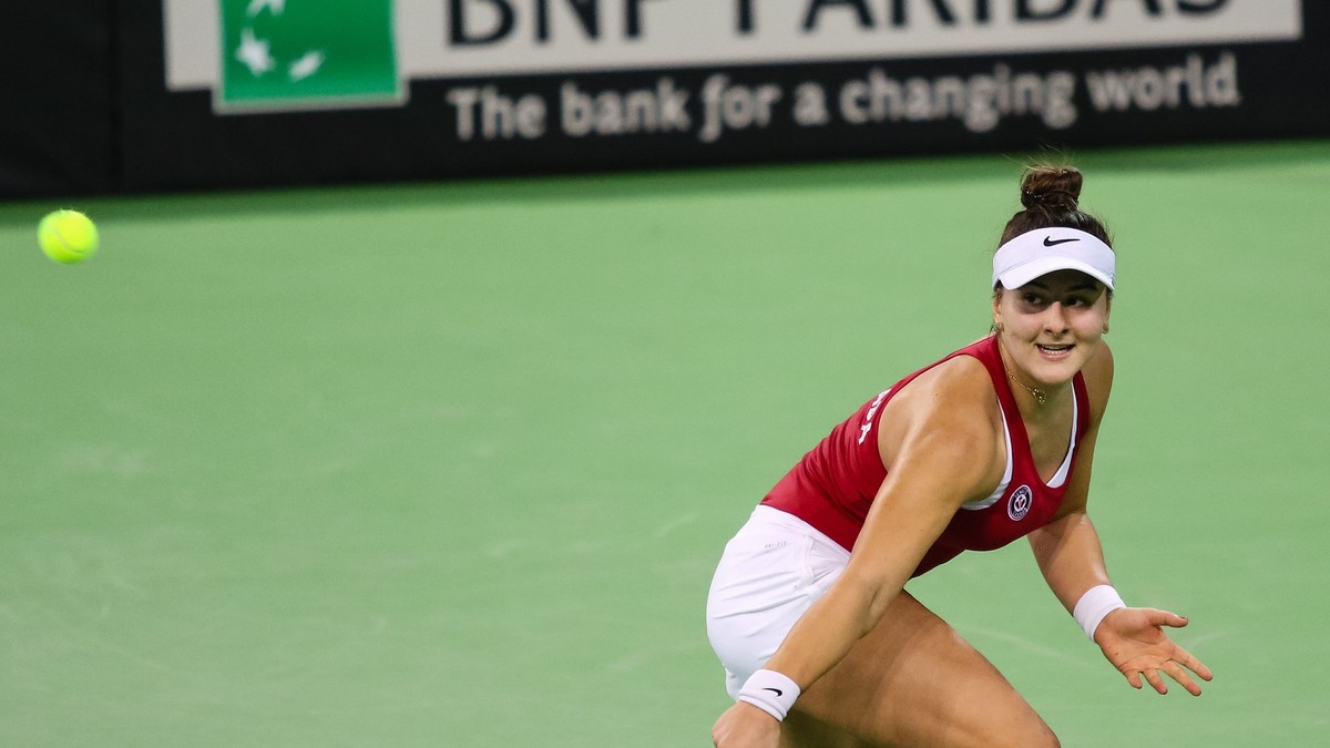 Jucătoarea canadiană de tenis de origine română Bianca Andreescu, în semifinale la Auckland. Puștoaica-minune a învins-o și pe Venus Williams