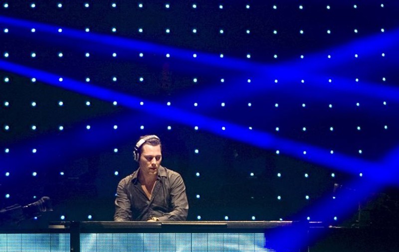 DJ Tiesto, show de trei ore la Festivalul ”CokeLive Peninsula”