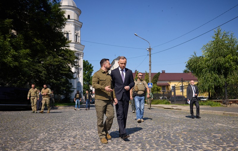 Polonia a trimis elicoptere de atac sovietice Ucrainei, în cadrul unui „transfer secret”, dezvăluie Wall Street Journal