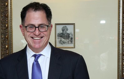 epa04918233 Michael Dell, Founder and CEO, Dell Inc., arrives to address the round table conference in Bangalore, India on 07 September 2015. US privately owned multinational computer technology company Dell Inc. is one of the largest technological corporations in the world, employing more than 103,300 people worldwide. EPA/JAGADEESH NV