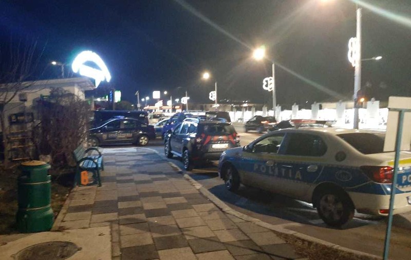 Petrecere de botez cu 100 de invitați, organizată de un preot din Buzău. ”Apucasem să comandăm friptura, când ne-am trezit cu polițiștii”