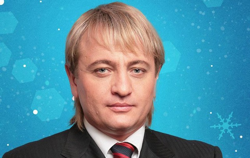 Un miliardar rus a murit în Marea Britanie în timp ce-și plimba câinele. Ipoteza lansată de un apropiat: „a fost lovit intenţionat de o maşină”