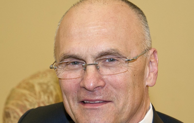 O nouă lovitură pentru Trump. Andrew Puzder, nominalizat pentru funcția de secretar al Muncii, și-a retras candidatura