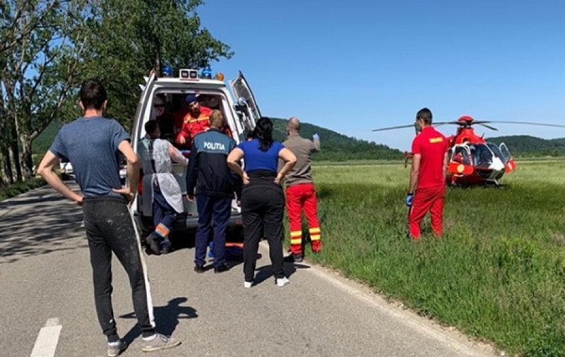 Un asistent de pe un elicopter SMURD, chemat să-și salveze fiul de patru ani. Intervenție dramatică în Timiș