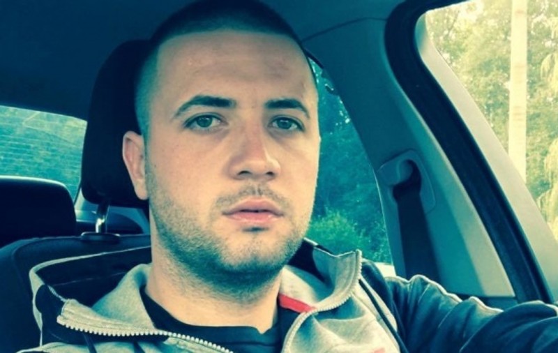 Fiul unui afacerist din Gorj în comă, după ce s-a aruncat în cap într-o piscină aproape goală