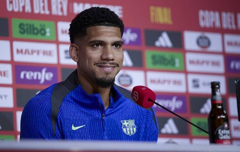 Araujo, eroul meciului dintre Barcelona și Girona 2-1: gol în minutul 92 și primul loc în La Liga pentru gazde