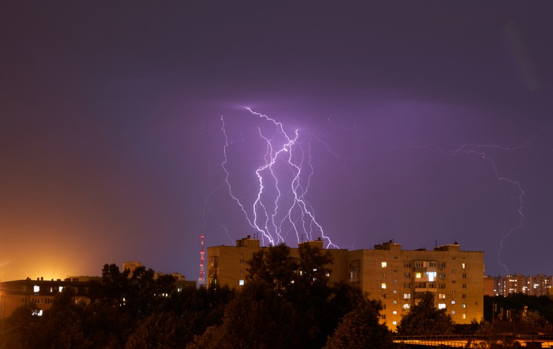 Prognoza meteo 6 iulie - 3 august 2026 anunță furtuni puternice și temperaturi de până la 32 de grade Celsius