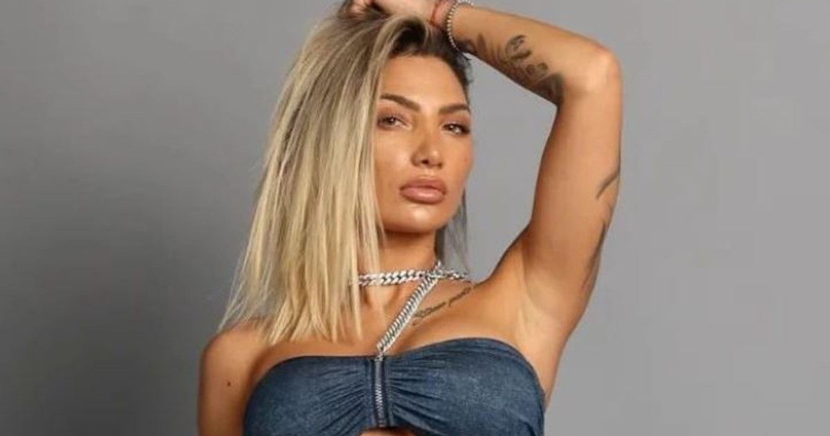 Ana Dobrovie, concurentă Survivor România