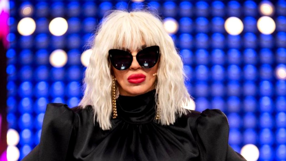 VIDEO Raluca Bădulescu a apărut fără pic de machiaj și gene false, la “Bravo, ai stil! Celebrities”. “Am făcut atac de panică!”