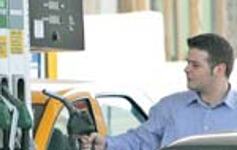 Inspectorii au gasit benzina si motorina de proasta calitate