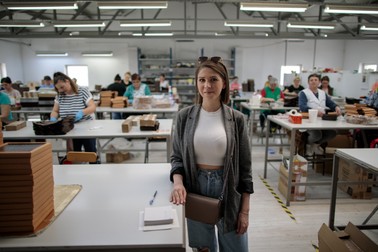 Valeria a fost promovată la doar o săptămână de la angajare