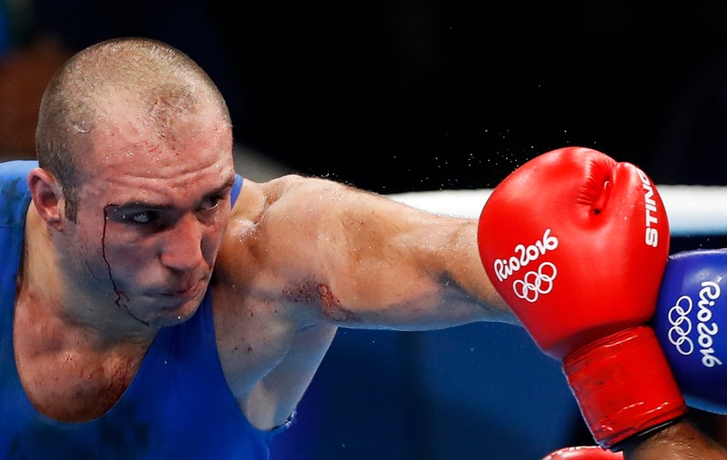 Sferturile Campionatului European de box (Harkov, Ucraina): Mihai Nistor a fost învins de ucraineanul Viktor Vihrist, reprezentantul gazdelor