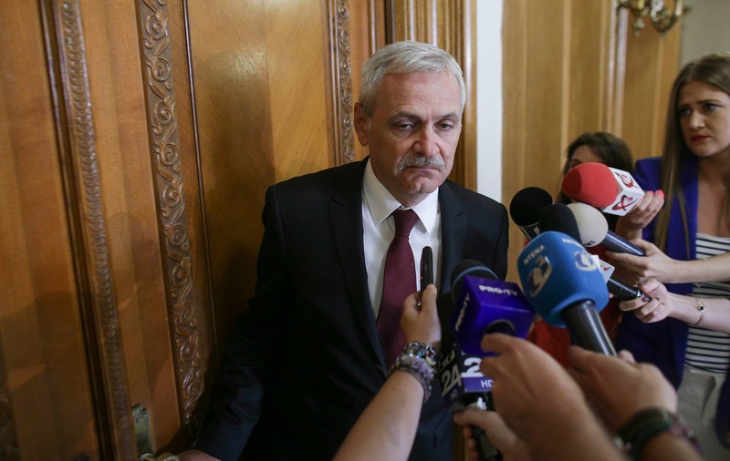 Apar detalii din şedinţa de la Parlament în care Dragnea s-a certat cu Ciolacu. Deputat USR: "Am văzut doi oameni care aproape ar sări unul la gâtul celuilalt"