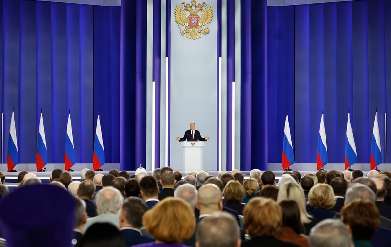 Vladimir Putin, discurs de aproape două ore în fața Parlamentului. Acuzații fără oprire către Occident: „Vor folosi chiar și diavolul împotriva Rusiei”
