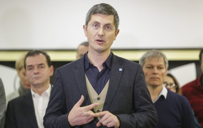 Barna: ”Vom vedea după prezidențiale dacă putem activa moțiunea de cenzură sau alegerile anticipate”