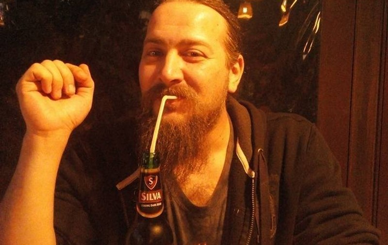 Scrisoarea emoţionantă a unei tinere care şi-a pierdut fratele în clubul Colectiv: "Mi-aș dori că acel club al groazei să..."