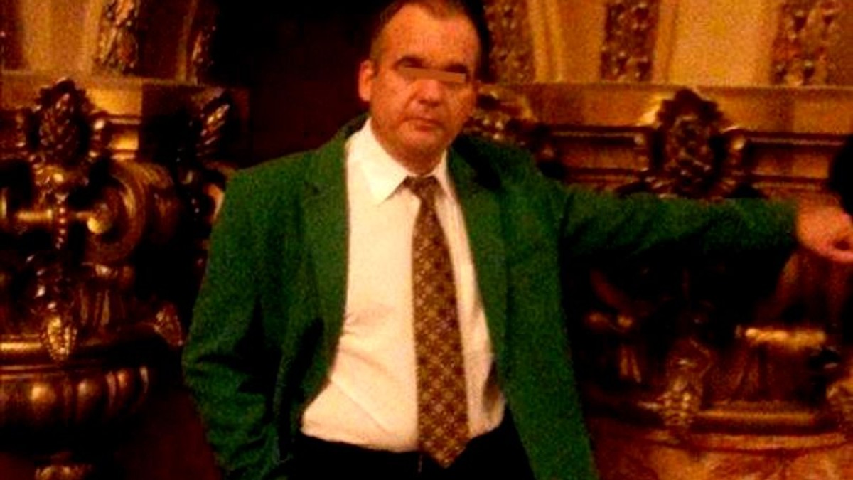 Prima nevastă a tenorului Daian Dinulescu, tatăl copilului care și-a ucis bunica: "Sper ca mama să treacă cu bine peste această nenorocire". Libertatea a reuşit să stea de vorbă cu femeia care, cu mulţi ani în urmă, i-a fost soţie bărbatului peste care, în aceste zile, a venit necazul.