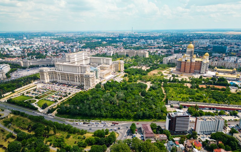 În ce orașe se vând cel mai ușor apartamentele: Proprietarii din Brașov găsesc cel mai greu cumpărători. Studiu Imobiliare.ro