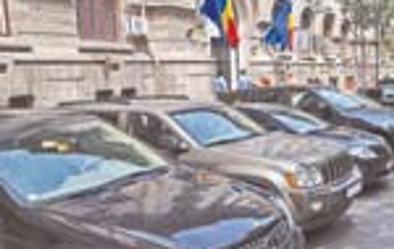 Ce limuzine la Primarie!