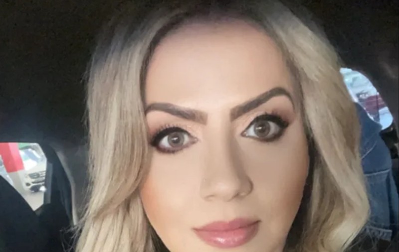 O femeie care muncea de acasă pentru o companie de asigurări din Australia, dată afară după 18 ani în firmă: „A apăsat tastele laptopului de doar 54 de ori pe oră”