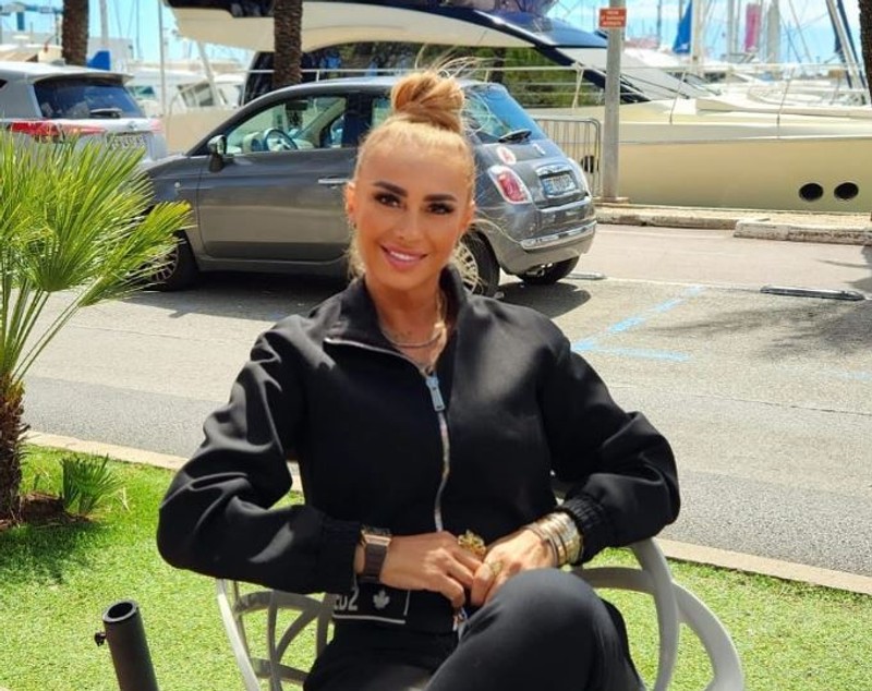 Anamaria Prodan a pozat goală: „Artă pură”. Mesajul transmis de impresară