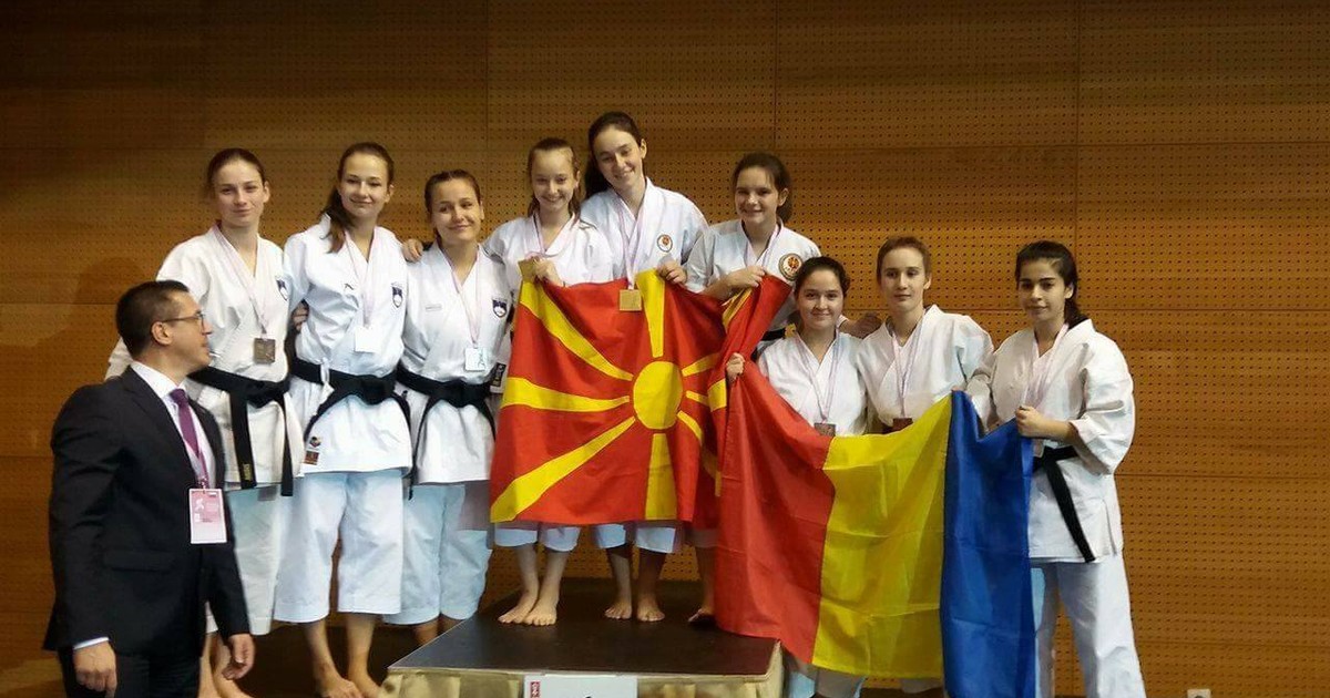 Cadeta Cezara Vlad îmbină pasiunea pentru karate cu strictețea hainei militare