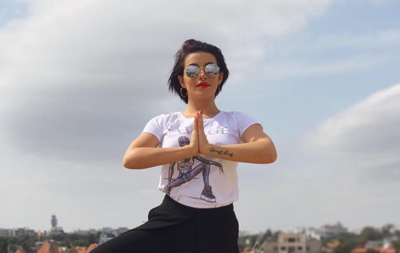 Nicoleta Nucă lansează piesa „Ai uitat cine ești”. Apă rece, temperaturi scăzute și un accident de mașină în noul videoclip al