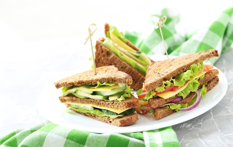 10 idei de sandwichuri sănătoase. Cele mai apetisante sandvișuri