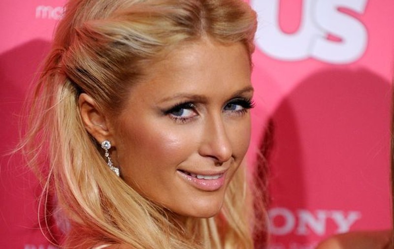 Paris Hilton: "Mulţi bărbaţi se dau la mine"