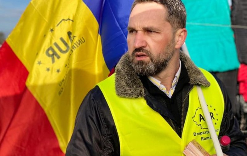 Șeful AUR Bihor, judecat pentru constituirea unui grup infracțional care spărgea bancomate. În alt dosar a primit doi ani de închisoare cu suspendare, pentru lovire﻿