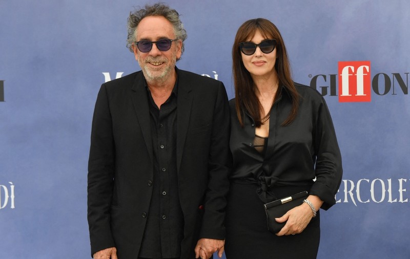 Monica Bellucci și Tim Burton s-au despărțit. Au avut o relație timp de 3 ani
