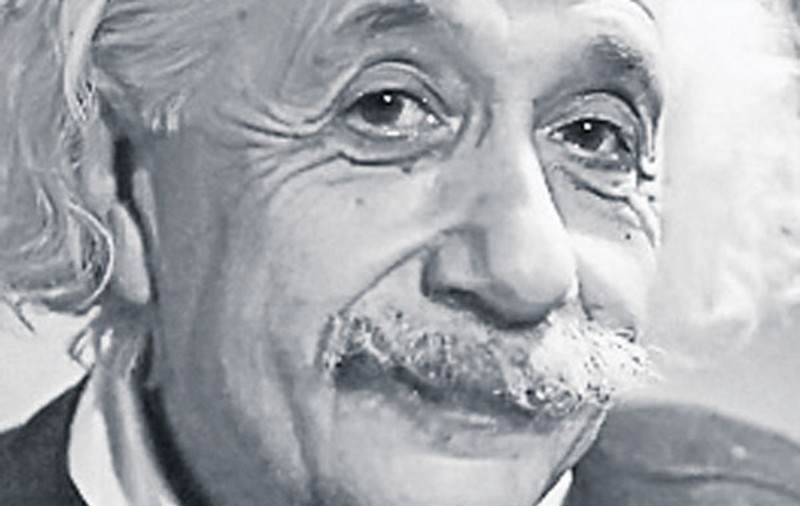 Un copil român, geniu la 2 ani, are un coeficient de inteligenţă aproape la fel de mare ca al lui Albert Einstein
