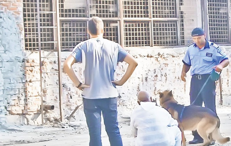 Bărbatul ars de viu era şchiop