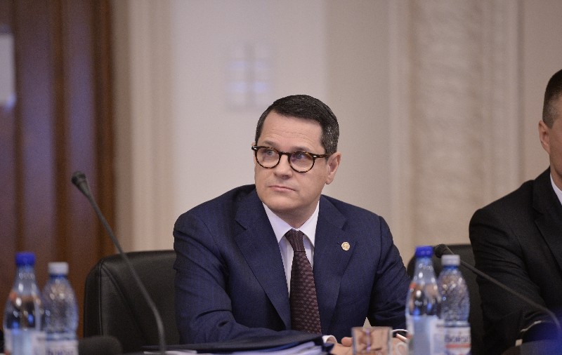 UPDATE. Directorul SRI a fost audiat în Parlament timp de șapte ore. Hellvig: „Există interes în a destabiliza instituția” / VIDEO