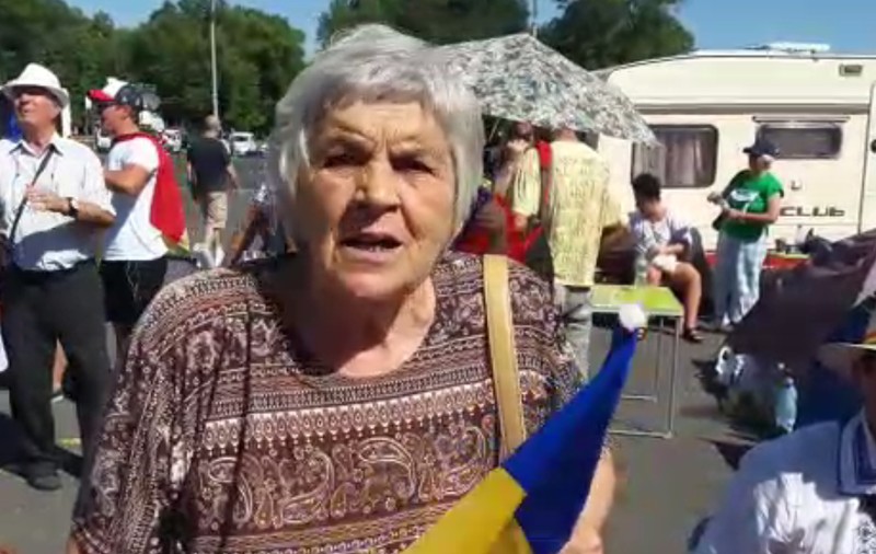 VIDEO / Protestatara mătușa Marioara și-a cheltuit banii de concediu pentru a veni la miting: ”Sunt din județul Teleorman, mă lupt cu cel mai mare șarlatan”