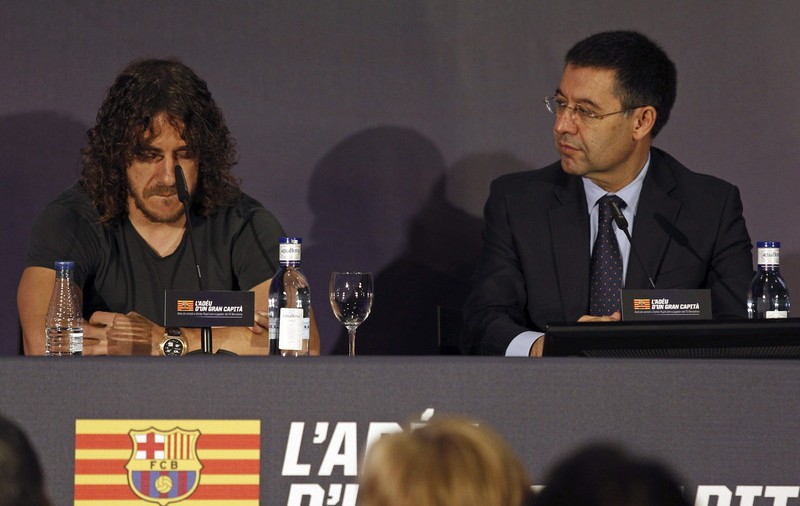 VIDEO / Carles Puyol îți arată cum poți face mușchi fără să mergi la sală!