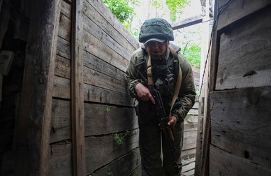 Militar din milițiile pro-ruse în satul Vasilivka Foto: Hepta