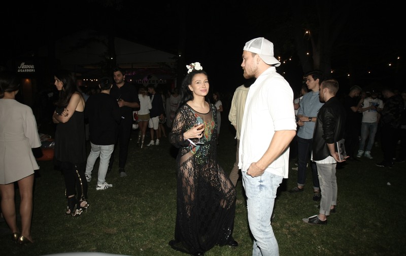 Lora nu mai plănuiește nunta cu iubitul ei. “Am plans puțin”