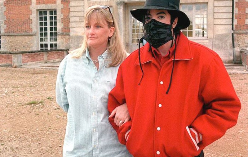 Fosta soţie a lui Michael Jackson a fost diagnosticată cu cancer