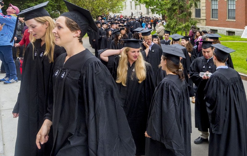 Donald Trump, un nou atac dur la adresa Universității Harvard: „A angajat aproape toți idioții și «creierele de pasăre» ale stângii radicale”